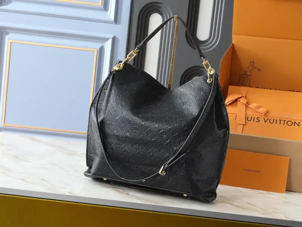WhatsApp-Image-2026-07-01-at-15.49.38.webp Louis Vuitton Métis Hobo Bag Black 35cm M27189