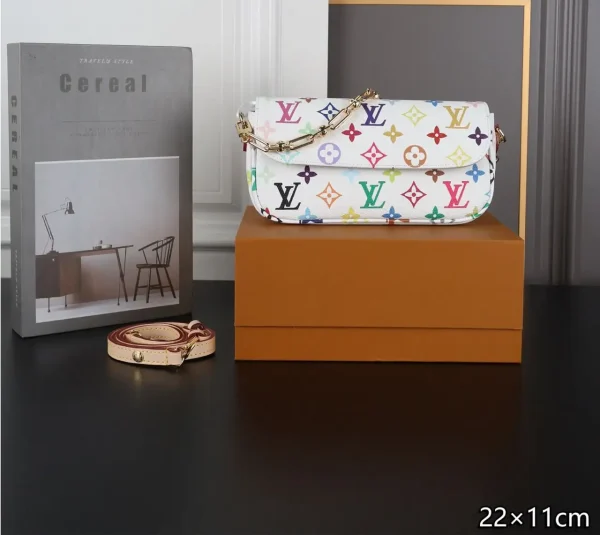 WhatsApp-Image-2026-07-01-at-18.20.00.webp Louis Vuitton LV x TM Ivy On Chain Bag Multicolor White 23.5cm M27492