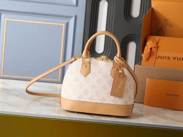 WhatsApp-Image-2026-07-01-at-18.24.15.webp Louis Vuitton Alma BB Bag Monogram Origine Lin 23.5cm M27525