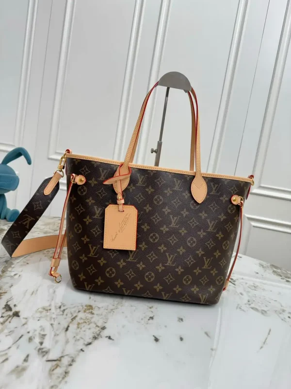 WhatsApp-Image-2026-07-02-at-09.52.37-1.webp Louis Vuitton Neverfull Inside Out MM Bag Monogram Anniversary 47cm M28376