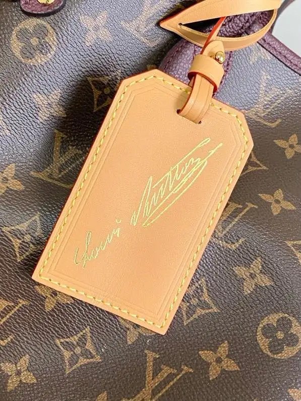 WhatsApp-Image-2026-07-02-at-09.53.35-1-1.webp Louis Vuitton Neverfull Inside Out MM Bag Monogram Canvas 47cm M28377