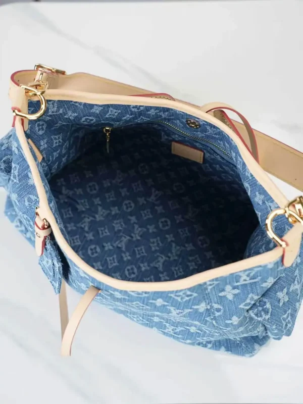 WhatsApp-Image-2026-07-02-at-14.29.40-1.webp Louis Vuitton Carryall Cargo PM Bag Blue Denim 33.5cm M28287