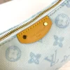 WhatsApp-Image-2026-07-03-at-11.46.30.webp Louis Vuitton Hills Pochette Bag Bleu Courrier 18.5cmM28250