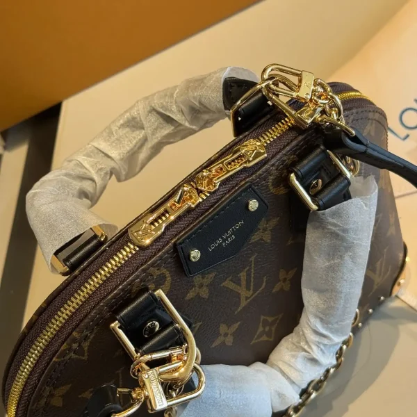 WhatsApp-Image-2026-07-03-at-11.48.14-1.webp Louis Vuitton Alma Trunk BB Bag Monogram Canvas 22cm M26084