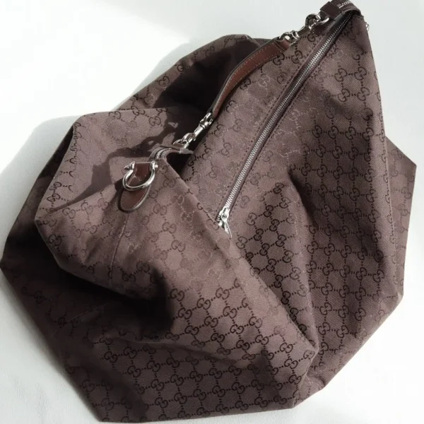 WhatsApp-Image-2026-07-07-at-10.59.22-2-2ecea21edb49.webp Gucci Brera Large Crossbody Bag 45cm/17.7in Dark Brown GG Canvas 864485