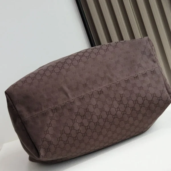 WhatsApp-Image-2026-07-07-at-10.59.24-ff4f48bbb246.webp Gucci Brera Large Crossbody Bag 45cm/17.7in Dark Brown GG Canvas 864485