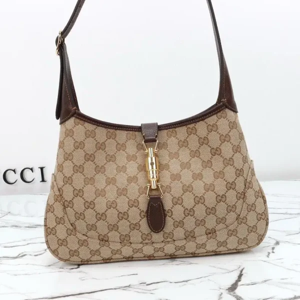 WhatsApp-Image-2026-07-07-at-16.45.40-3-a12cd032f094.webp Gucci Jackie 1961 Medium Shoulder Bag 31.5cm/12.4in Sand And Brown 863136