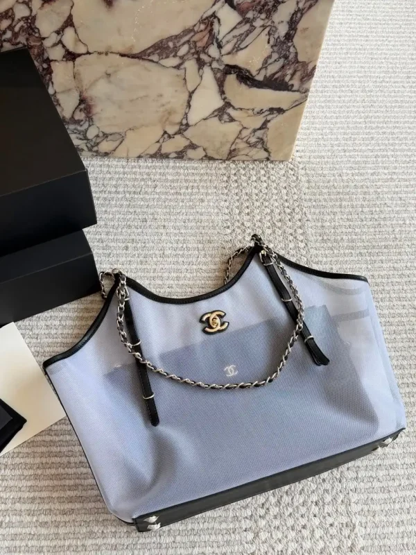WhatsApp-Image-2026-07-16-at-11.00.25-3-ee3b76ccb68c.webp Chanel Small Tote Mesh, Calfskin & Gold-Tone Metal Transparent & Black 28cm/11in AS6015