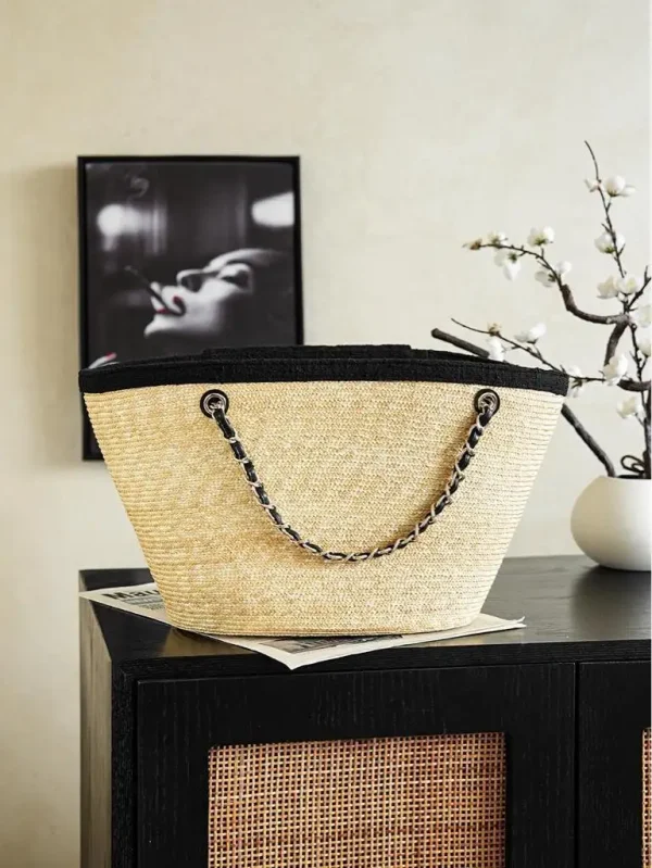 WhatsApp-Image-2026-07-16-at-11.00.51-3-1-1fe072f6fccd.webp Chanel Large Shopping Bag Straw, Canvas, Sheepskin & Gold-colored Metal 54cm/21.3in Beige & Black AS5952