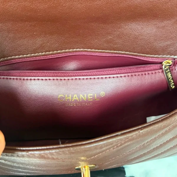 WhatsApp-Image-2026-07-16-at-11.03.45-2-1-cb783a881301.webp Chanel Maxi Flap Bag With Top Handle 31cm/12.2in Brown AS6091