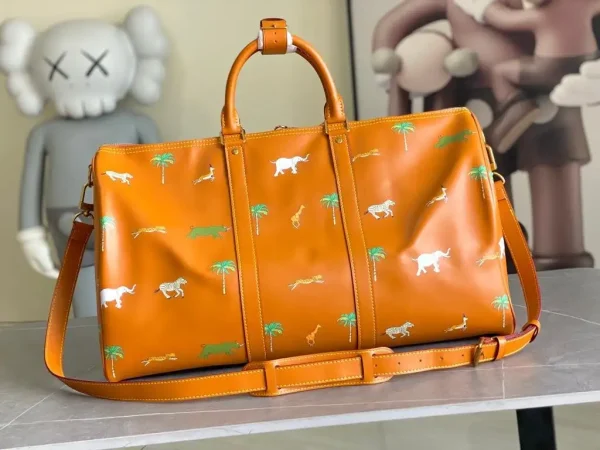 WhatsApp-Image-2026-08-10-at-14.04.43-1.webp Louis Vuitton Keepall Bag 50cm/19.7in Tan Brown M28167