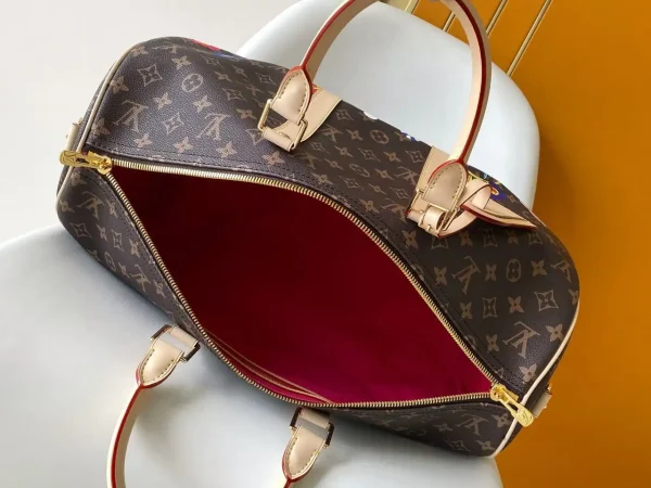 WhatsApp-Image-2026-08-11-at-13.53.22-1.webp Louis Vuitton Keepall Bandoulière Bag LV x TM 45cm/17.7in Monogram Canvas M14182