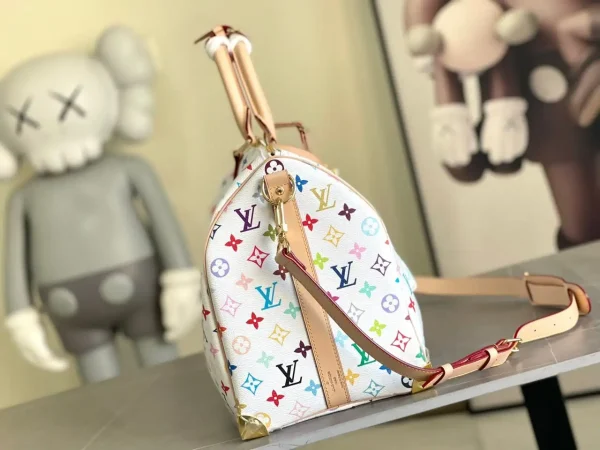 WhatsApp-Image-2026-08-11-at-13.54.52-1.webp Louis Vuitton LV x TM Keepall Bandoulière 45cm/17.7in Multicolored M13742