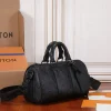 Louis Vuitton Keepall Bandoulière Bag 25cm/9.8in Black Taurillon Cowhide M20900