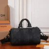 Louis Vuitton Keepall Bandoulière Bag 25cm/9.8in Black Taurillon Cowhide M20900