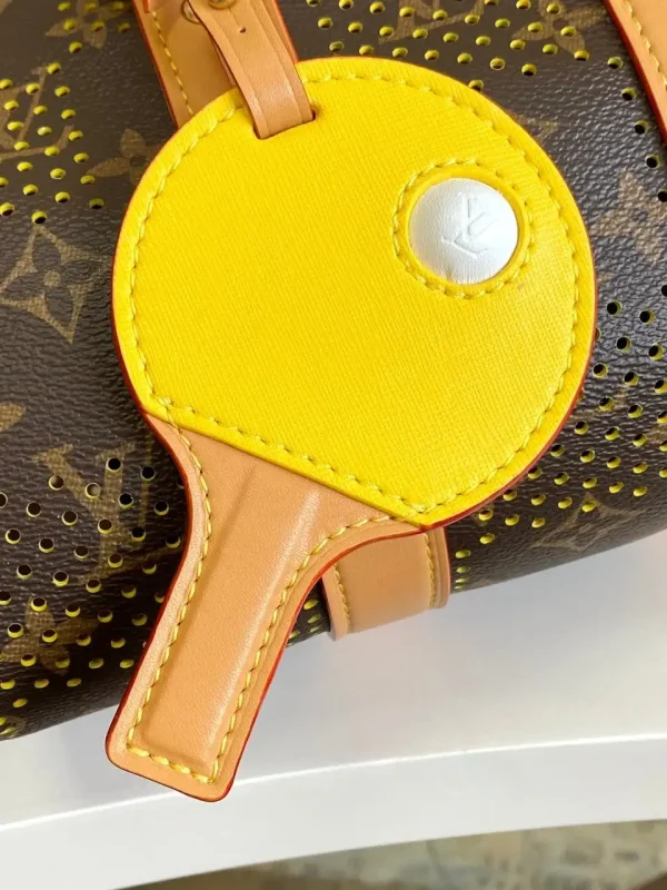 WhatsApp-Image-2026-08-11-at-14.17.25-2.webp Louis Vuitton Keepall Bandoulière Bag 25cm/9.8in Monogram Pattern/Yellow Color M29296