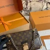 WhatsApp-Image-2026-08-27-at-08.52.41.webp Louis Vuitton Trunkie Bag 27cm/10.6in Canvas Material M14526