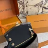 WhatsApp-Image-2026-08-27-at-08.52.43-3.webp Louis Vuitton Trunkie Bag 27cm/10.6in Canvas Material M14526