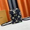 WhatsApp-Image-2026-08-29-at-10.54.22-f0334860394b.webp Louis Vuitton Tiny Backpack Tourterelle Black 19cm