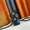 WhatsApp-Image-2026-08-29-at-10.54.23-1-b5de6124c3d7.webp Louis Vuitton Tiny Backpack Tourterelle Black 19cm