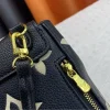 WhatsApp-Image-2026-08-29-at-10.54.25-096e3f99b949.webp Louis Vuitton Tiny Backpack Tourterelle Black 19cm