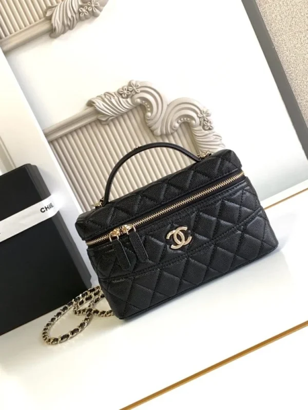 a103fb4c-b4a19b9ad9ef.webp Chanel 25C Vanity Case Black 20cm, Designer Handbags, Women’s Purse, luxury bags, Chanel bags
