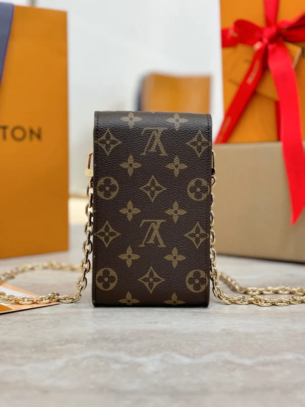 b314d0b6-b30fb1be4dee.webp Louis Vuitton LV Phone Pouch Mtis Monogram M13572 17.5cm/ 6.9in, Designer Handbags, Womens Purse, luxury bags