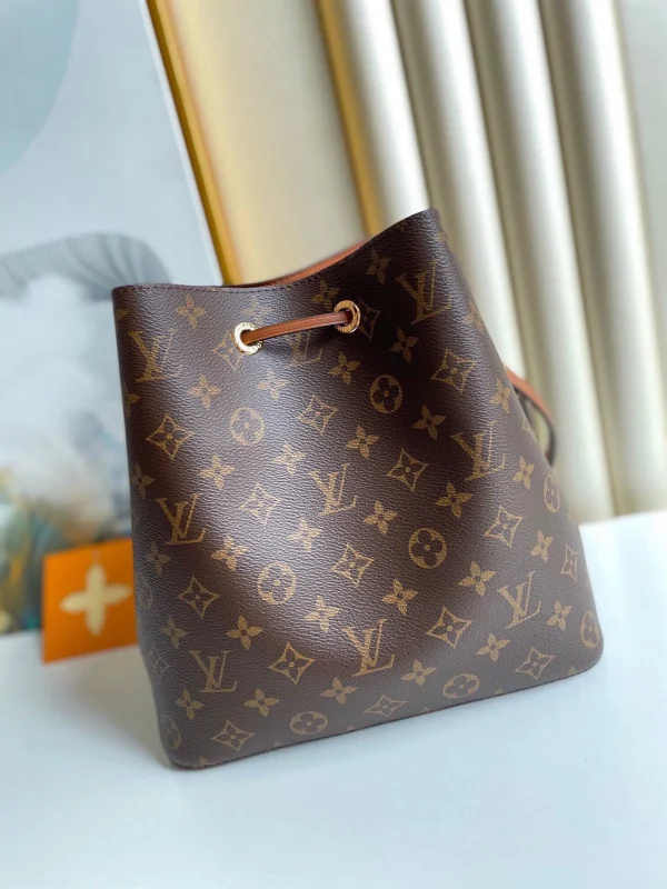 b6a42afa4bb15c009935b595896a7f6d-15fac70ebd24.webp Louis Vuitton Luxury Monogram Canvas And Leather Handbag Neonoe Caramel, Designer Handbags, Womens Purse, luxury bags