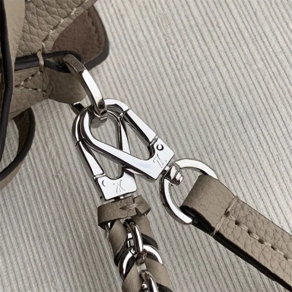 b6ce7c42-4055108d8533.webp Louis Vuitton Bella 22Cm Grey, Designer Handbags, Womens Purse, luxury bags