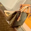 b_613f5215-dd6f-4ddc-9133-b49f45c07e18-7d7cbc130115.webp Louis Vuitton Grand Palais 34Cm, Designer Handbags, Womens Purse, luxury bags