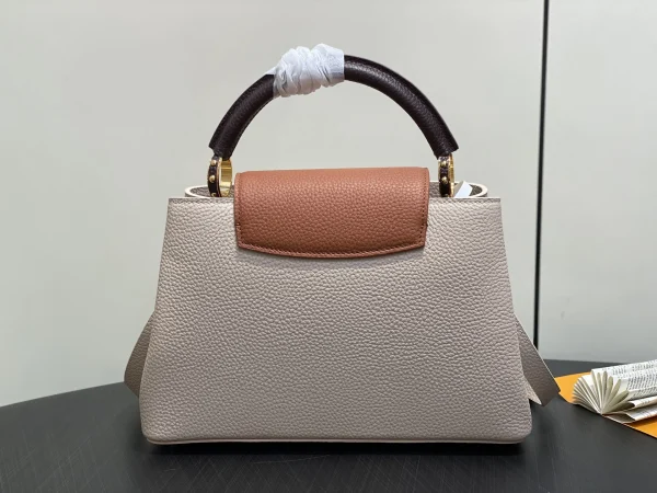 c182ac7b-95f912bce9ea.webp Louis Vuitton Capucines MM M12956 Gray 31.5cm/ 12.2in, Designer Handbags, Womens Purse, luxury bags