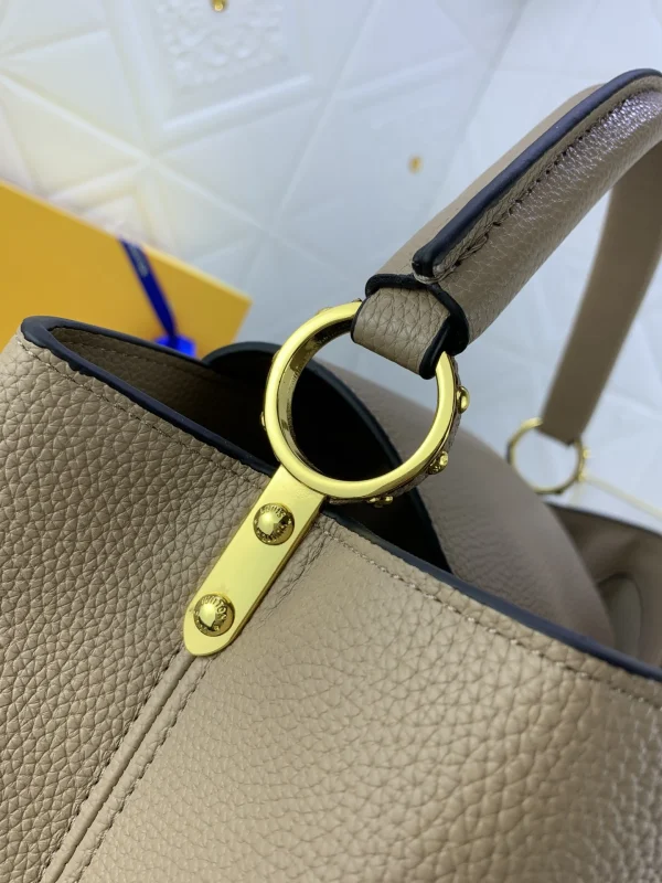c1b8d153-853b7888282a.webp Louis Vuitton Capucines Mm Grey 31Cm M42253, Designer Handbags, Womens Purse, luxury bags