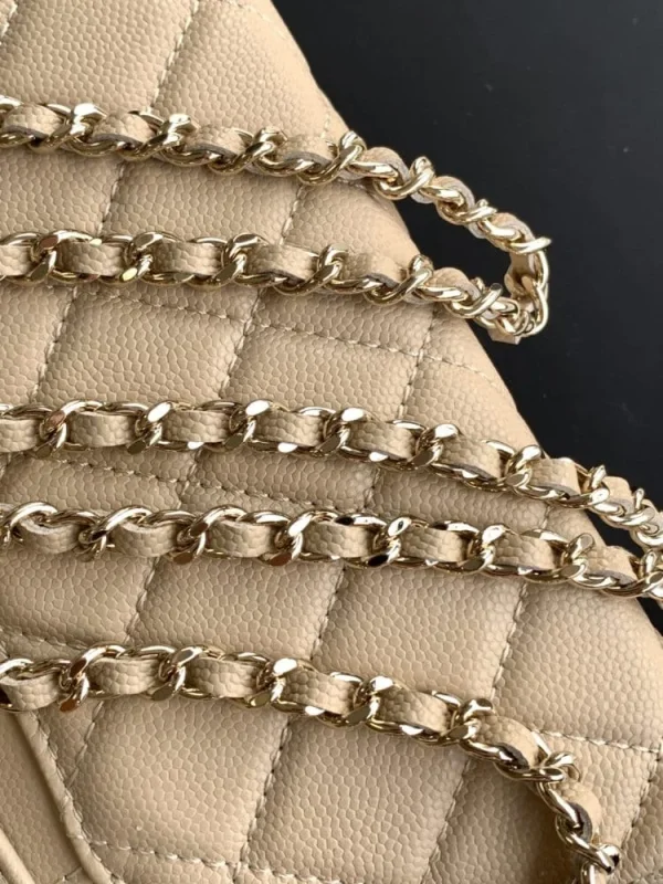 c62391ff-b63fbb14be9f.webp Chanel 25C Vanity Case Beige 20cm, Designer Handbags, Women’s Purse, luxury bags, Chanel bags