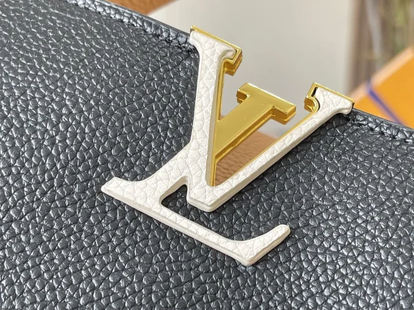 c70371b5-894d35151dbf.webp Louis Vuitton Capucines Mm Black 27Cm M59466, Designer Handbags, Womens Purse, luxury bags