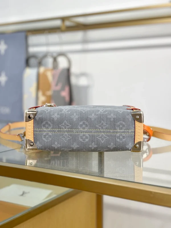 d170d91c-76cafea1d34c.webp Louis Vuitton Grey Monogram Denim Side Trunk MM M13285 23.5cm/ 9.3in, Designer Handbags, Womens Purse, luxury bags