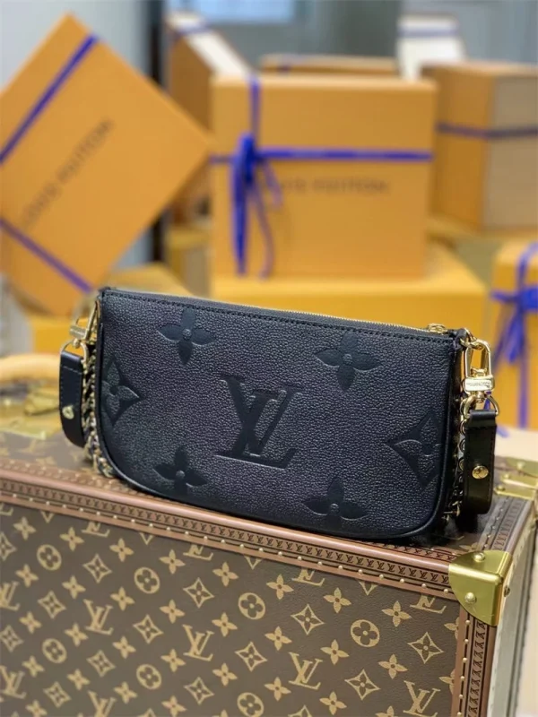 d24b4035-19e311ecdfa2.webp Louis Vuitton Multi Pochette Accessoires 25Cm Black Noir, Designer Handbags, Womens Purse, luxury bags