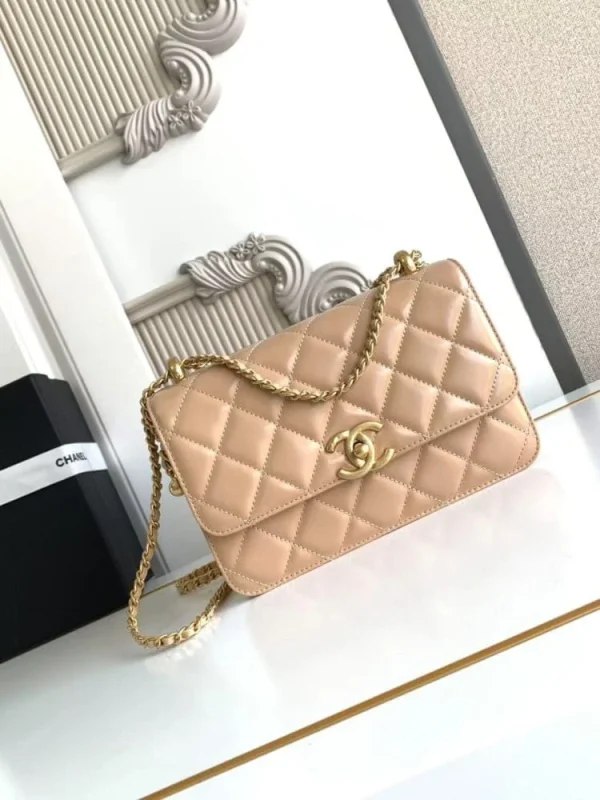 d2571de0-221dfea6bc24.webp Chanel Calfskin Quilted Perfect Fit Flap Beige 22cm, Designer Handbags, Women’s Purse, luxury bags, Chanel bags