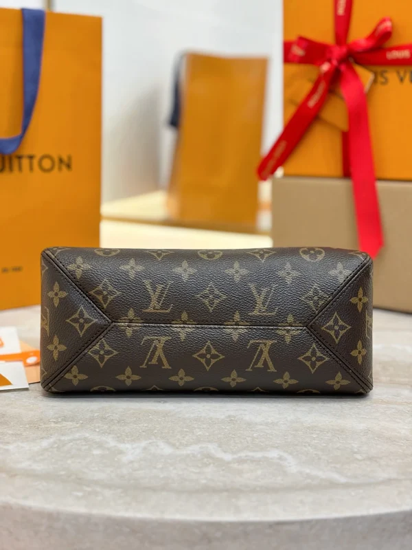 Louis Vuitton LV The Drop PM Monogram Canvas M12940 28cm/ 11in, Designer Handbags, Womens Purse, luxury bags