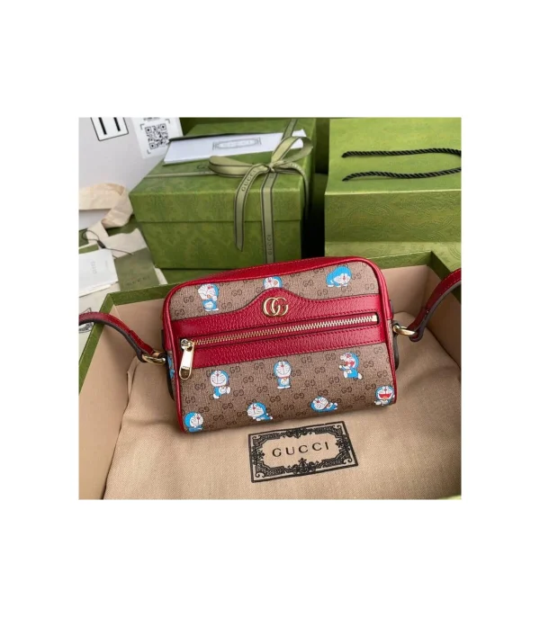 doraemon-x-gucci-mini-bag-2-944efb4bd70a.webp Gucci x Doraemon Mini Crossbody Bag 17.5cm/ 6.9in