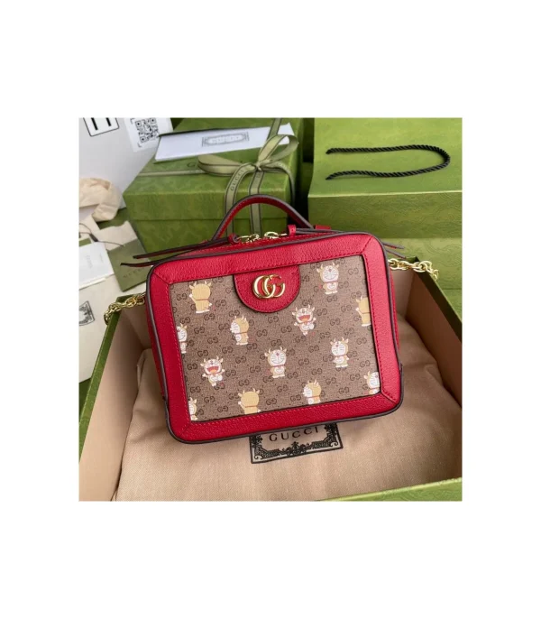doraemon-x-gucci-mini-shoulder-bag-1-c8d3bae04265.webp Doraemon x Gucci Mini Shoulder Bag