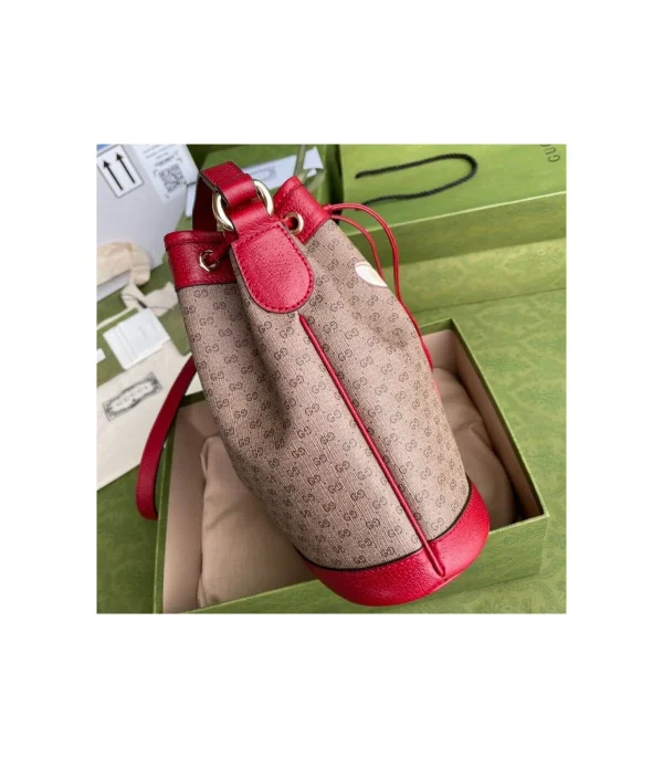 doraemon-x-gucci-small-bucket-bag-4-713ce9d444c5.webp Doraemon x Gucci Small Bucket Bag