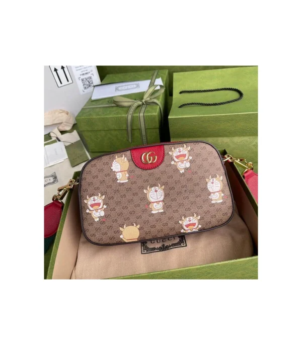 doraemon-x-gucci-small-shoulder-bag-2-c4297c4d0e43.webp Gucci x Doraemon Small Shoulder Bag ‘Ebony’ 24cm