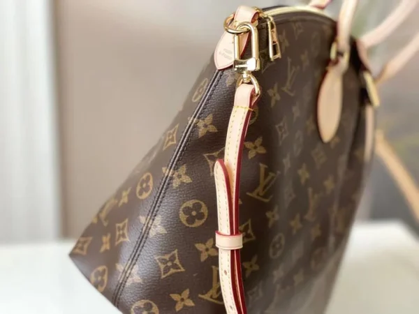 e4669fde-5158de43ad16.webp Louis Vuitton Bo Tie Mm 31Cm, Designer Handbags, Womens Purse, luxury bags