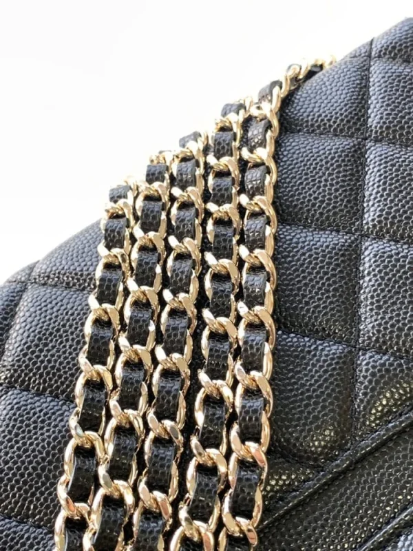 e52c6ed4-7181a49335cd.webp Chanel 25C Vanity Case Black 20cm, Designer Handbags, Women’s Purse, luxury bags, Chanel bags