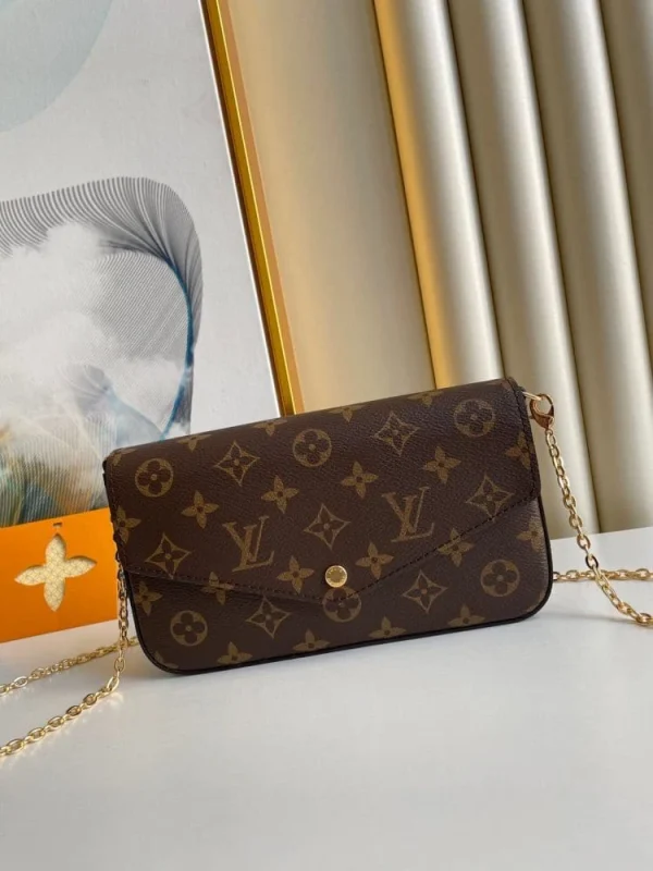 ee28cdd787b8a3c089a19fddf8a4dc86-4c55c455d384.webp Louis Vuitton Flicie Pochette Lv Monogram Chain Bag Monogram 61276 21cm/8.3in, Designer Handbags, Womens Purse, luxury bags