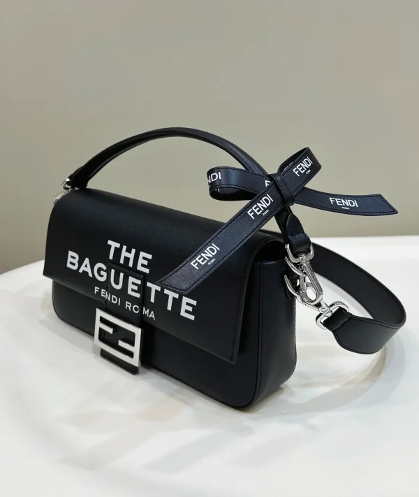 f2f46079-9bba76ac2273.webp Fendi By Marc Jacobs Maxi Baguette Canvas Bag In Leather Black 26Cm/ 10.2in