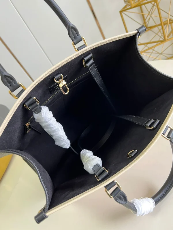 f3636b9a-2abab34a23ad.webp Louis Vuitton Onthego MM Tote Monogram Cream Beige Black 35cm, Designer Handbags, Womens Purse, luxury bags