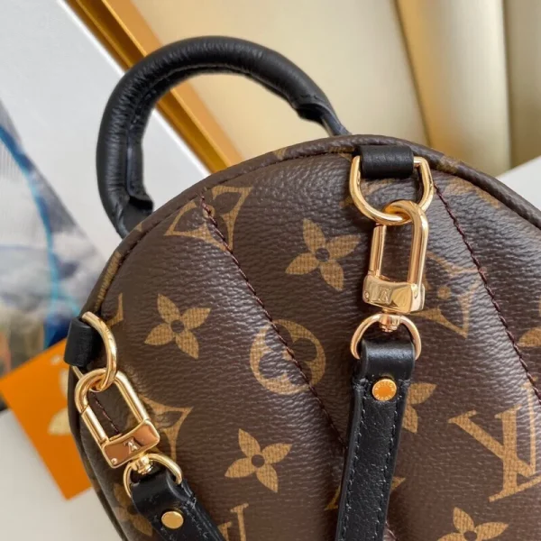 f9805f9059a6d162ccab98658769e1b4-40355931b513.webp Louis Vuitton Palm Springs Backpack Mini Monogram Canvas 17cm/6.7in, Designer Handbags, Womens Purse, luxury bags