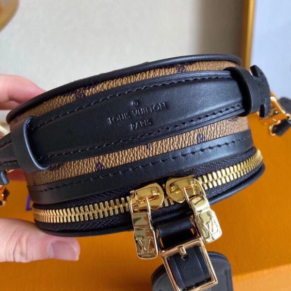 fc3e6d4aa432e6e6dcd276edac5bdc99-1f1c2ea42fc8.webp Louis Vuitton Mini Boite Chapeau Monogram Reverse – Women – Small Leather Goods 13cm, Designer Handbags, Womens Purse, luxury bags
