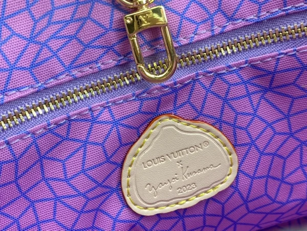 g8FSEIO-fb88b94b0765.webp Louis Vuitton X Yayoi Kusam Onthego 25Cm M46466, Designer Handbags, Womens Purse, luxury bags